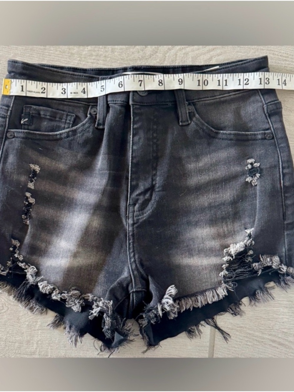 KanCan Black Washed  Distressed denim cut off frayed Shorts size small - Picture 8 of 9